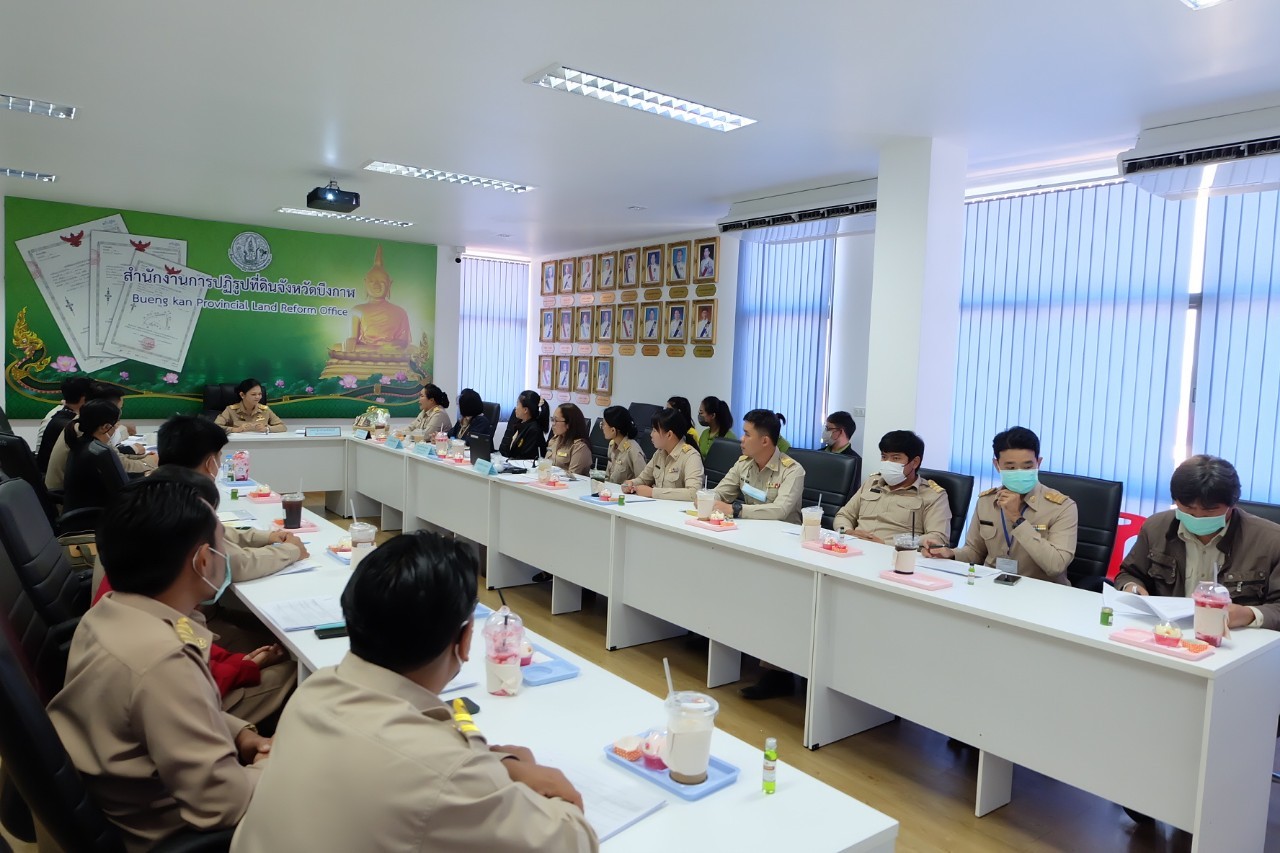 title - ผู้ตรวจราชการกรม สำนักงานการปฏิรูปที่ดินเพื่อเกษตรกรรม (ส.ป.ก.) ประชุมติดตามผลการดำเนินงานตามแผนการตรวจราชการ ส.ป.ก. ประจำปีงบประมาณ พ.ศ. 2566 รอบที่ 1 เขตตรวจราชการที่ 10 จังหวัดบึงกาฬ